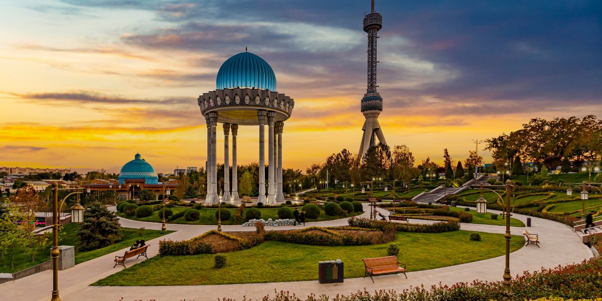 Experiencing Modern Uzbek Jewish Life and Traditions 